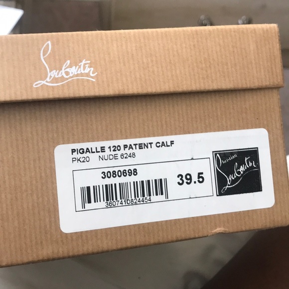 Christian Louboutin Beige Heels with Red Soles - Picture 5 of 8